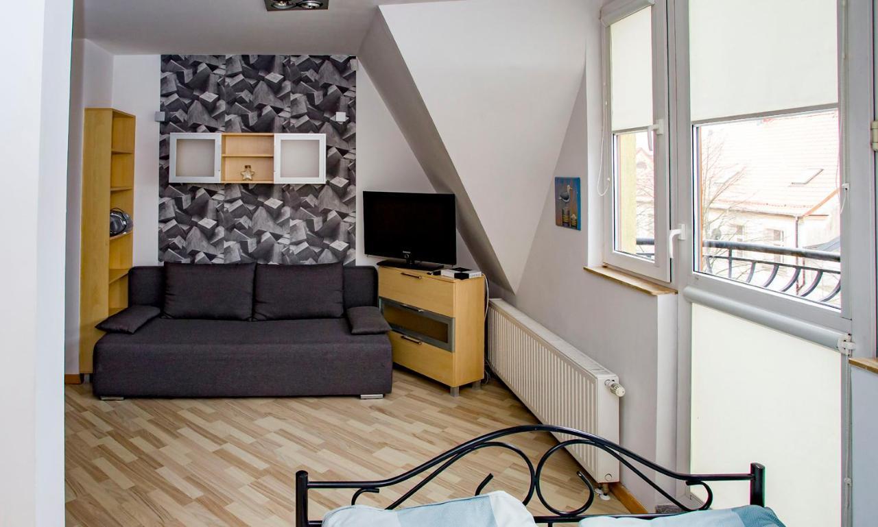 Apartamenty Portowe Ustka Ngoại thất bức ảnh